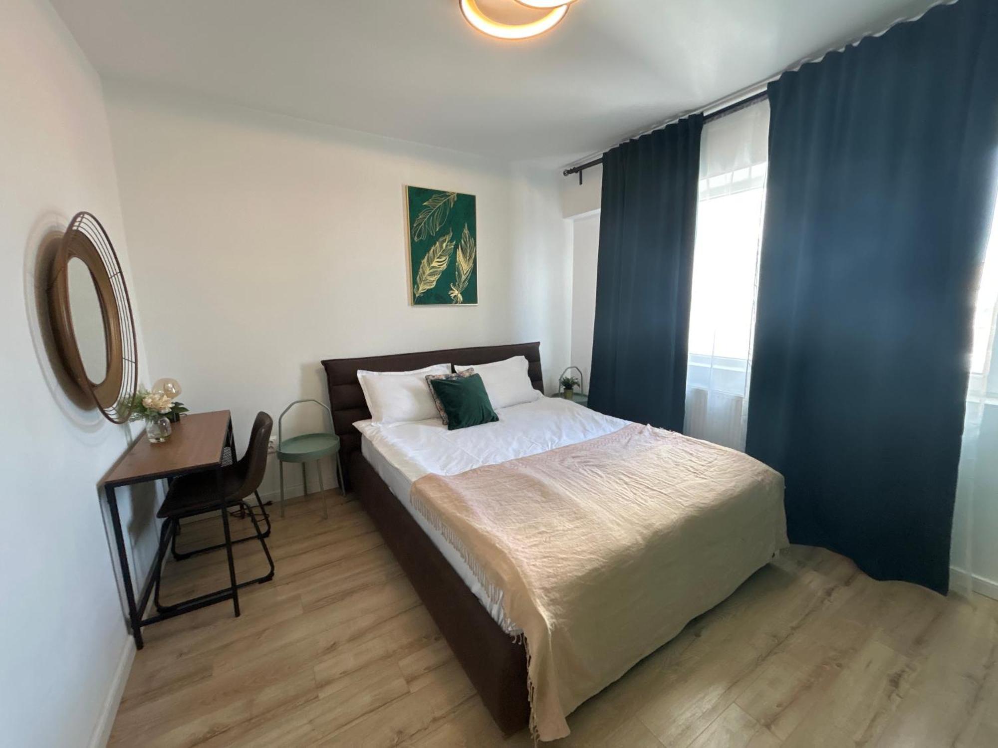 Abc - 42 Apartment