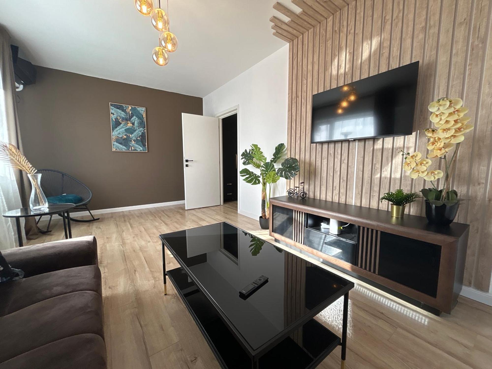 Apartment Abc - 42 *